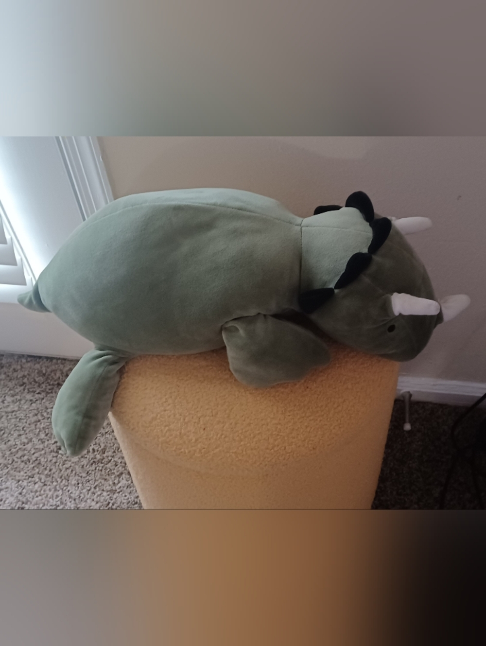 Pillowfort Green Plush Dinosaur Weighted Animal - Picture 4 of 7
